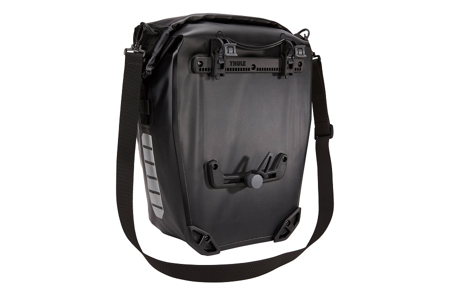 THULE Shield Pannier L Oldaltáska 25L Fekete (3204209)