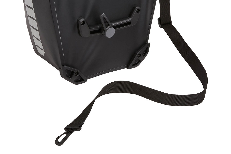 THULE Shield Pannier L Oldaltáska 25L Kék (3204210)