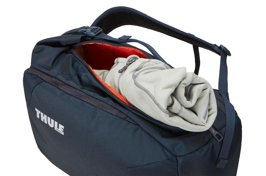 Thule Subterra Travel Hátizsák 34L sötét kék (TSTB334)